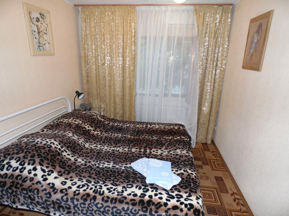 Hotel Na Admirala Makarova Mykolaiv Exterior foto
