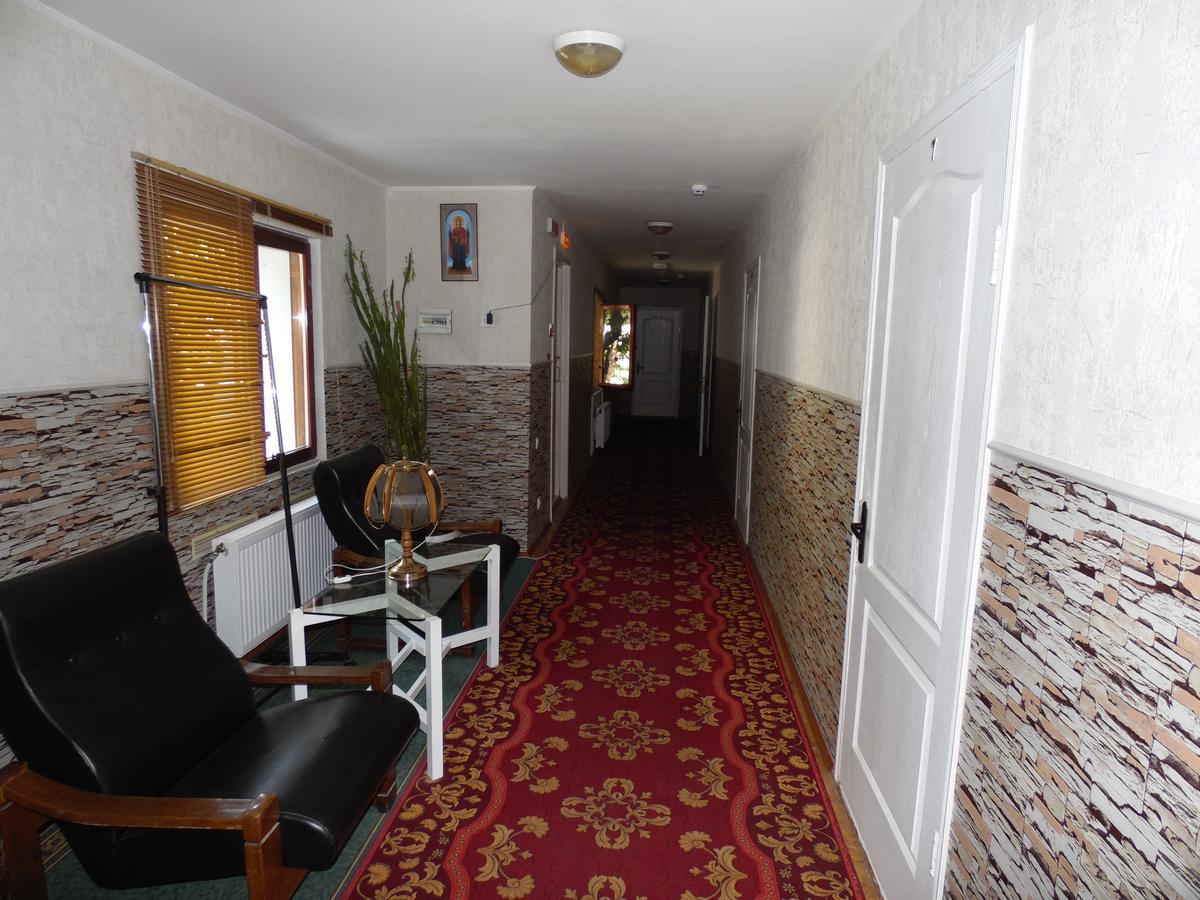 Hotel Na Admirala Makarova Mykolaiv Exterior foto